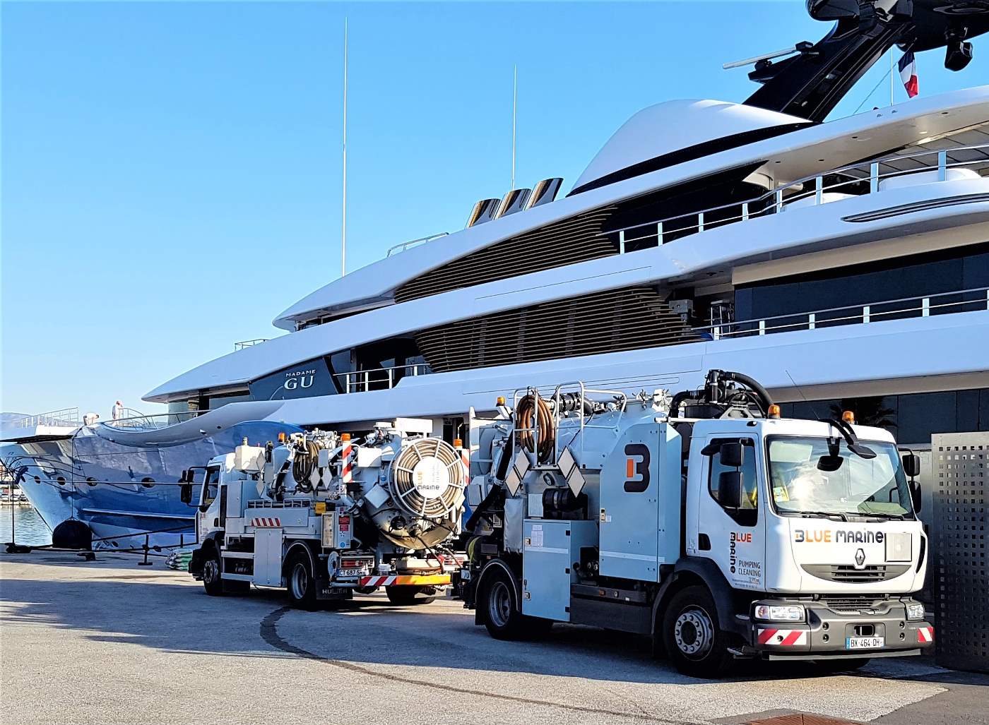 Tank emptying service for yachts in Mallorca